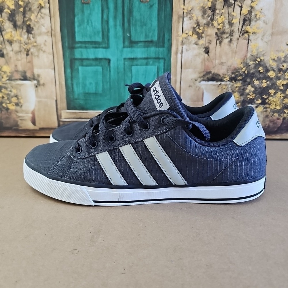 Adidas Neo SE Daily Vulc Mens Size 12 Grey Walking sneakers F38360